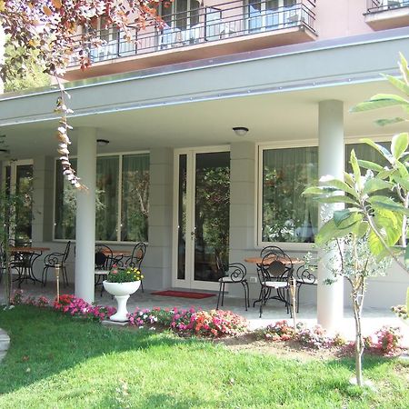 Albergo Elvira Tabiano Terme Exterior photo